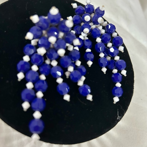 VINTAGE COBALT BLUE & WHITE LOADED SWAROFSKI CRYSTAL EARRING (NEW) HAND MADE - Picture 2 of 9